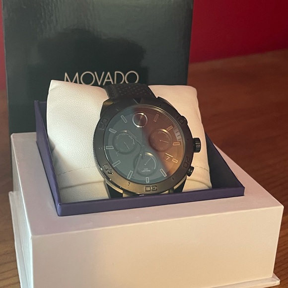 Movado Bold Men’s watch - Picture 2 of 5